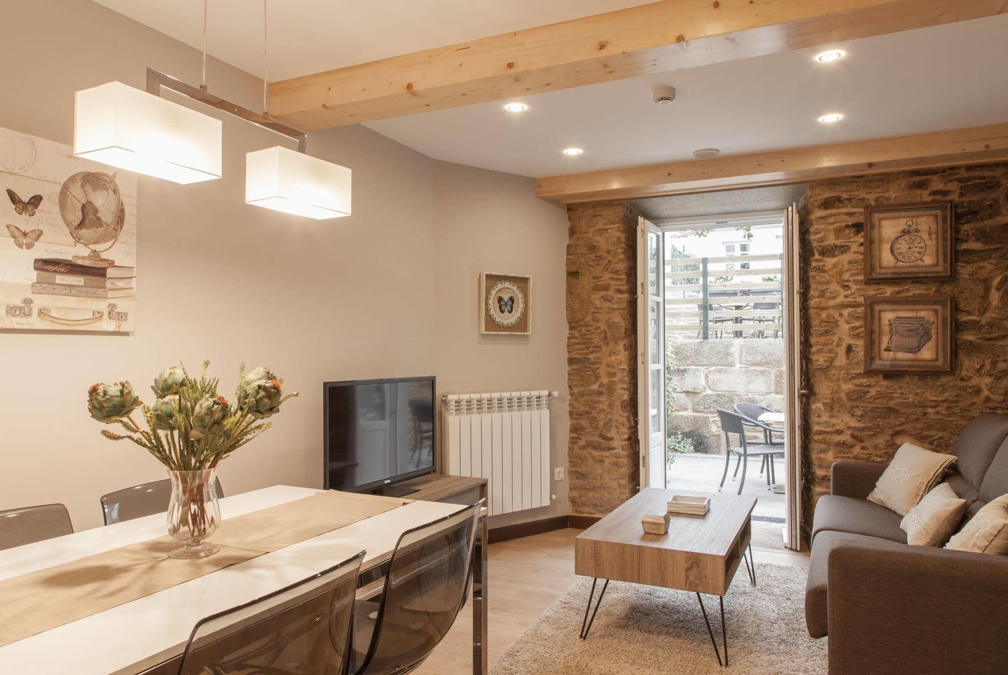 Nova Compostela Apartments サンティアゴ・デ・コンポステーラ エクステリア 写真
