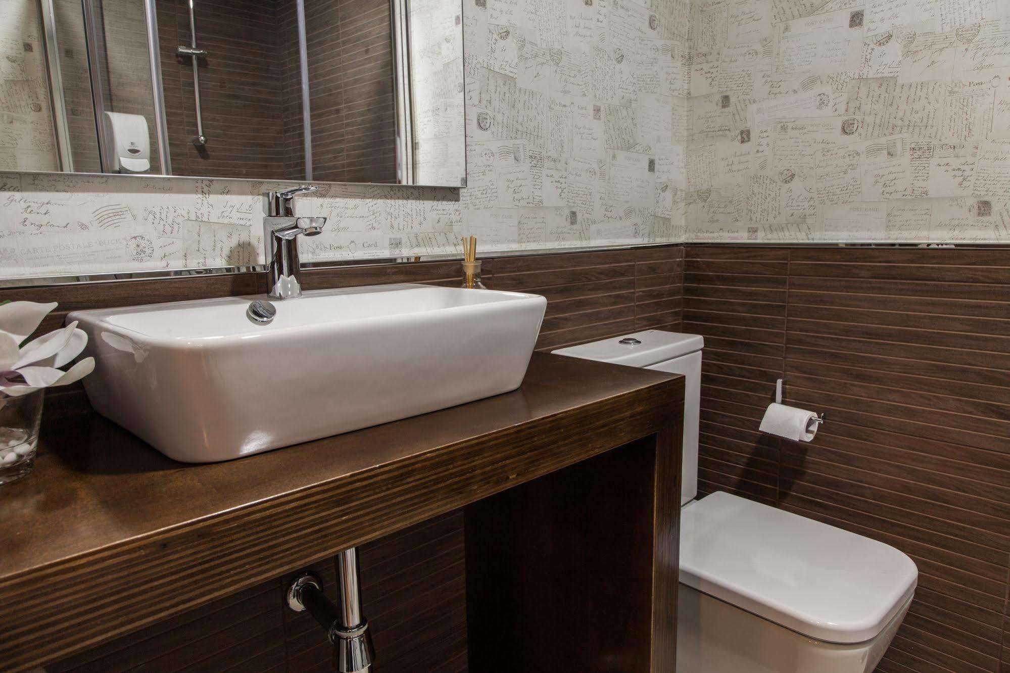 Nova Compostela Apartments サンティアゴ・デ・コンポステーラ エクステリア 写真